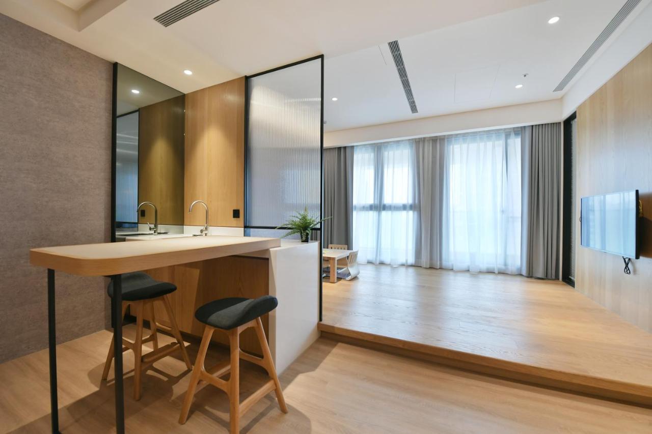 Check Inn Select New Taipei Sanchong Exteriör bild