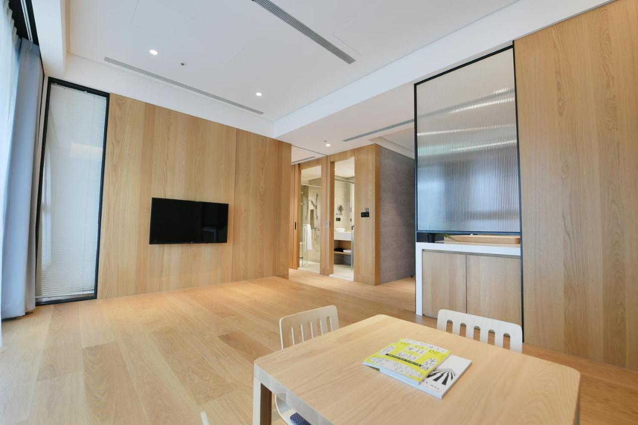 Check Inn Select New Taipei Sanchong Exteriör bild