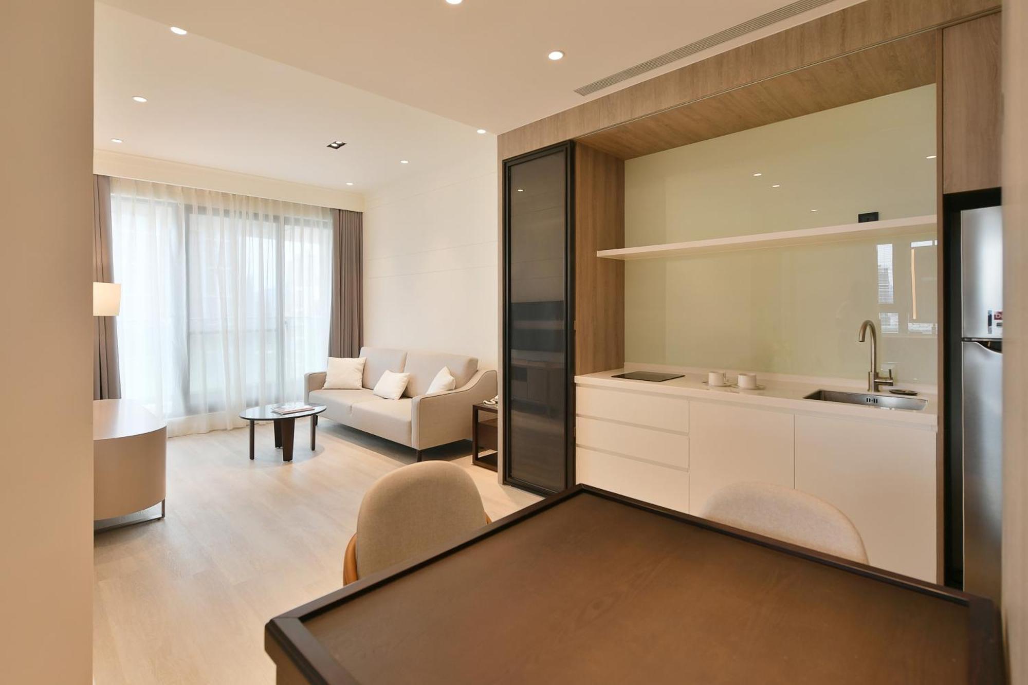 Check Inn Select New Taipei Sanchong Exteriör bild